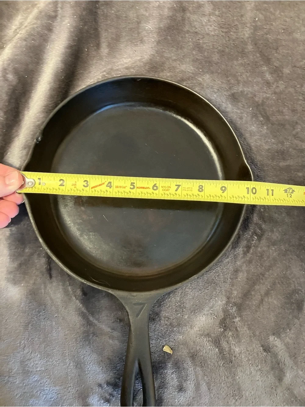 Martin Cast Iron #7 Shallow Skillet with Hamburger Logo